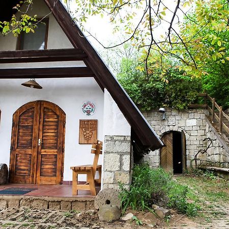 Myrtus Pince Es Vendeghaz Otel Tarcal Dış mekan fotoğraf